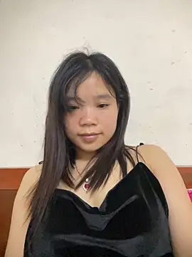 Ngoc-bbi online show from 11/10/25, 05:45