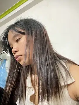 Ngoc-bbi online show from 11/11/25, 05:51