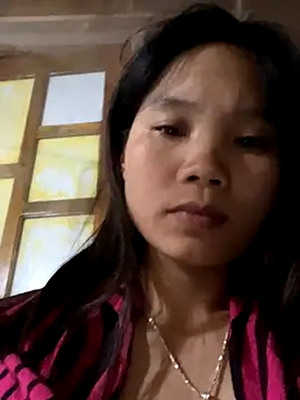 Ngoc-bbi online show from 11/28/25, 02:20