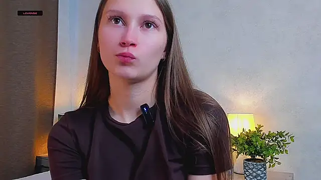 MelaniSeiver online show from 09/22/25, 01:18