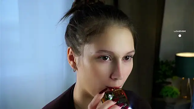 MelaniSeiver online show from 10/10/25, 01:15