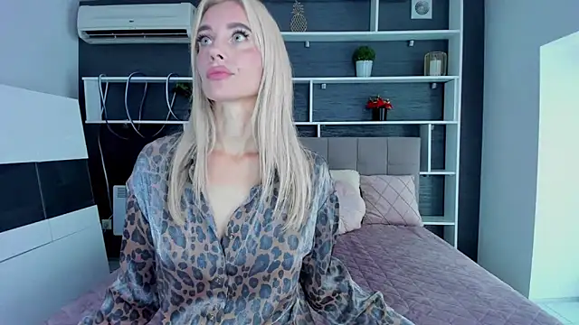 SabrinaSharm online show from 09/20/25, 11:55