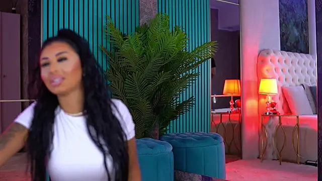 ArabellaPosh online show from 09/25/25, 05:11