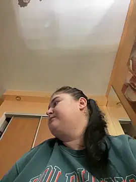 DazzzlingDame online show from 12/22/25, 07:22