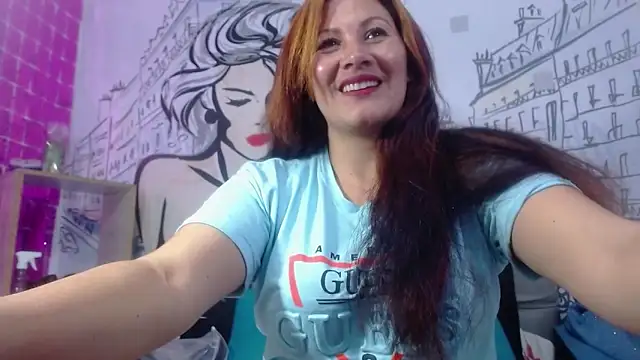 Snapshot of Caroll_Stone chatting on 09/19/25, 03:34 Caroll Stone online show from 09/19/25, 03:34