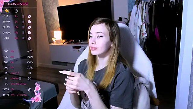 ZoyaMill online show from 04/11/26, 07:56