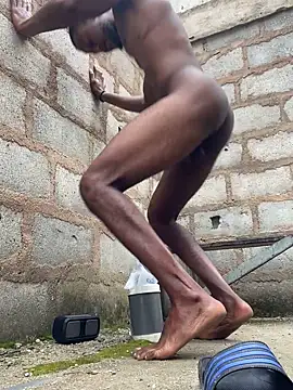 Makemecum634941 online show from 09/25/25, 08:51