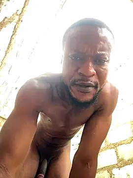 Makemecum634941 online show from 10/04/25, 08:01