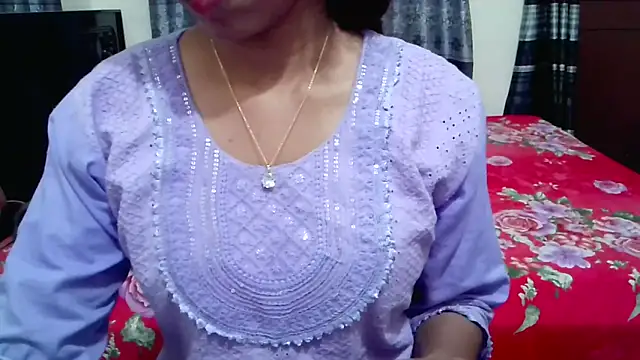 Snapshot of blackpori chatting on 02/06/26, 04:10 blackpori online show from 02/06/26, 04:10