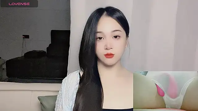 woaiqinqin online show from 12/03/25, 03:54