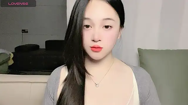 woaiqinqin online show from 12/22/25, 03:53