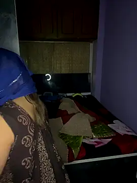 Snapshot of angelofyourworld chatting on 11/07/25, 08:42 angelofyourworld online show from 11/07/25, 08:42