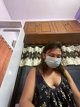 Snapshot of angelofyourworld chatting on 06/19/26, 10:35 angelofyourworld online show from 06/19/26, 10:35