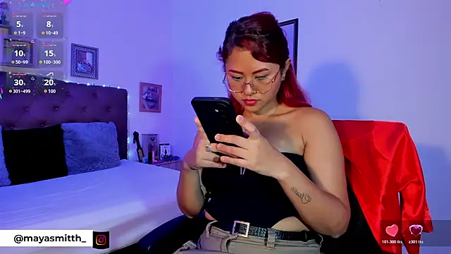 MAYASMITH   online show from 03/15/26, 09:10