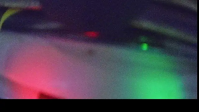 Snapshot of lovetoalwayscum chatting on 09/26/25, 10:58 lovetoalwayscum online show from 09/26/25, 10:58