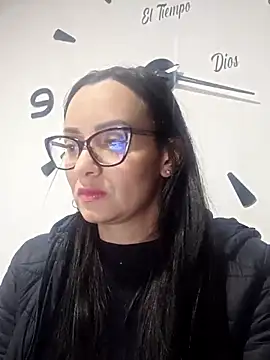 sarita star online show from 11/21/25, 01:15