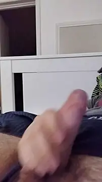 NewJoiner online show from 11/13/25, 06:18