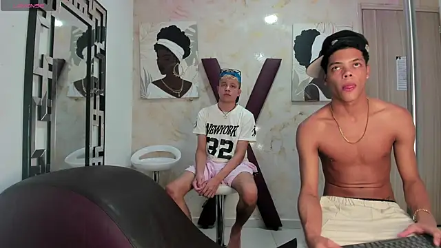 PRETTY FEM online show from 07/23/26, 01:58