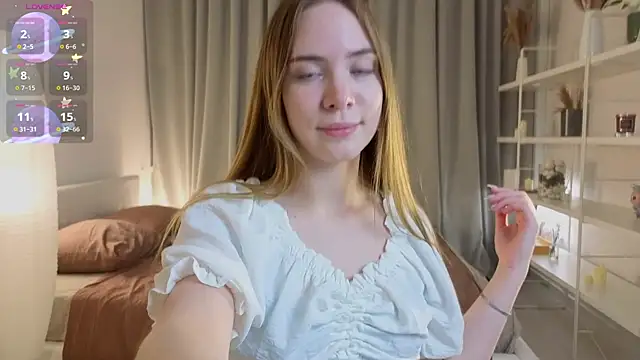 CarollSmithh online show from 11/17/25, 09:09