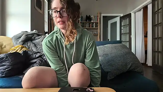 knottybunny online show from 10/18/25, 09:48