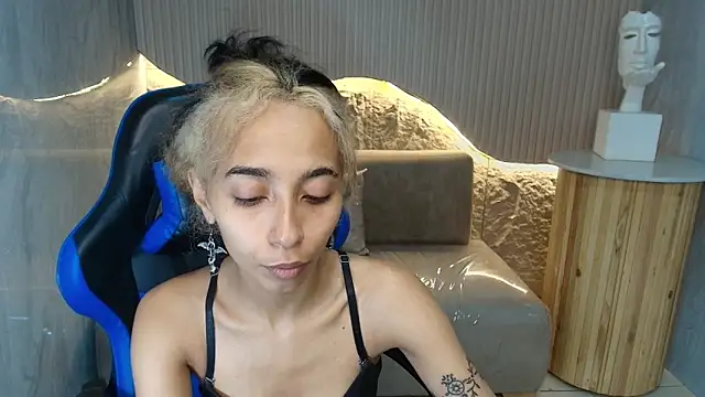 Agnis ink r online show from 10/21/25, 12:50