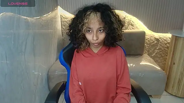 Agnis ink r online show from 11/04/25, 12:48