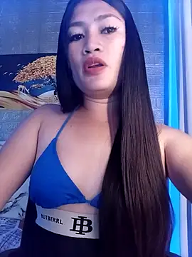 Snapshot of Naughtyalina2 chatting on 12/17/25, 11:55 Naughtyalina2 online show from 12/17/25, 11:55