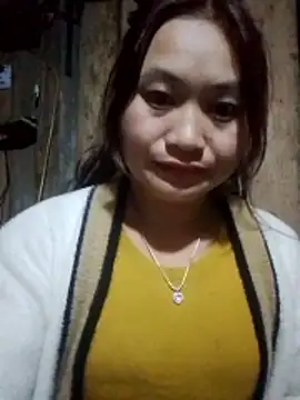 lusy-bae online show from 11/16/25, 02:22