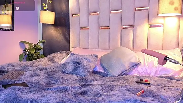 melody-rouss online show from 09/21/25, 04:25