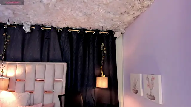 melody-rouss online show from 11/27/25, 03:08