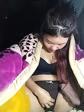 lylylove online show from 01/10/26, 08:27