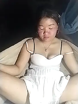 lylylove online show from 04/03/26, 01:42