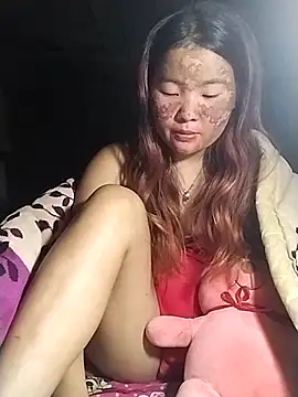 lylylove online show from 04/20/26, 12:52