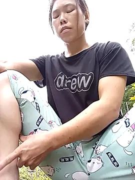 Ngocmi909 online show from 10/02/25, 05:14