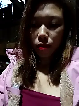 Ngocmi909 online show from 11/23/25, 11:04