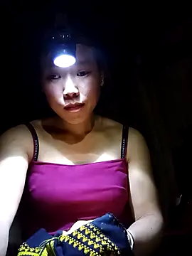 Ngocmi909 online show from 01/12/26, 01:16