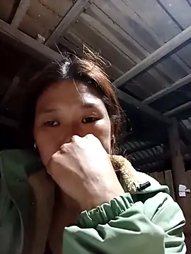 Ngocmi909 online show from 04/23/26, 01:57