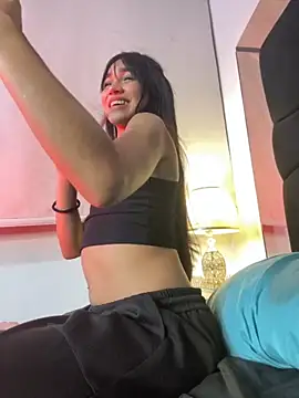 Kylie Patrick online show from 10/03/25, 01:24