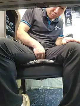 anggllaaa online show from 07/28/26, 03:57