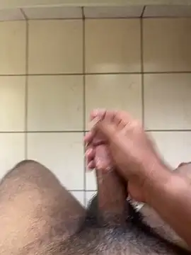 aliahmed98770 online show from 09/14/25, 09:30