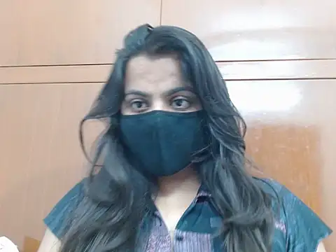 Snapshot of Vaani_Singha chatting on 09/12/25, 12:22 Vaani Singha online show from 09/12/25, 12:22