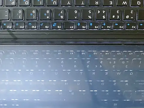 Snapshot of Vaani_Singha chatting on 09/22/25, 12:01 Vaani Singha online show from 09/22/25, 12:01