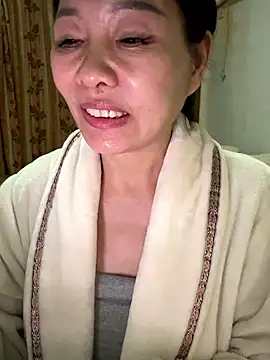 xiiuuff18 online show from 01/12/26, 11:26