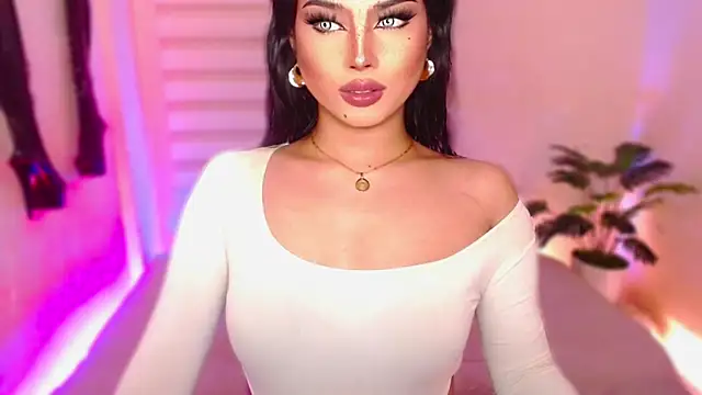 MissRumi Hunter online show from 04/07/26, 07:25