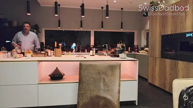 SwissDadbod online show from 09/16/25, 09:16