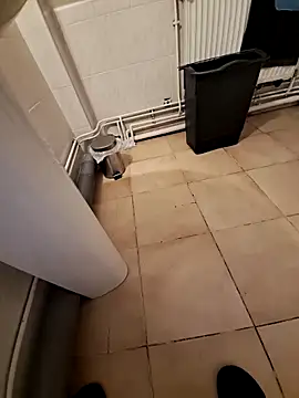 Snapshot of Devran464354 chatting on 10/20/25, 04:07 Devran464354 online show from 10/20/25, 04:07