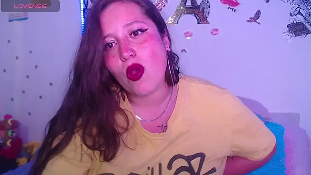 Snapshot of nahomy_jonhs chatting on 10/04/25, 03:59 nahomy jonhs online show from 10/04/25, 03:59