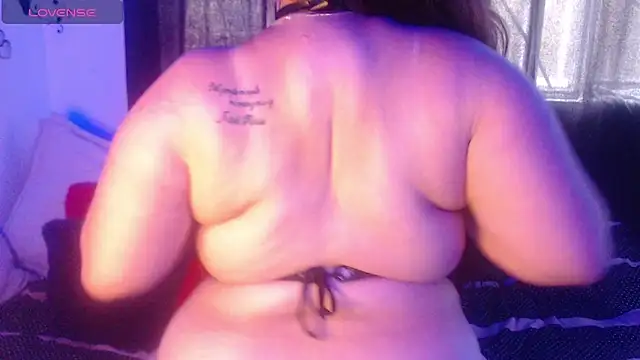 Snapshot of nahomy_jonhs chatting on 11/05/25, 09:48 nahomy jonhs online show from 11/05/25, 09:48