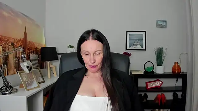 Velvet Jasmine online show from 10/03/25, 05:32