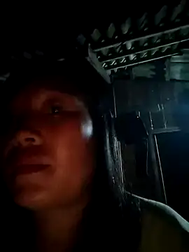 Snapshot of miss-su chatting on 09/16/25, 11:28 miss-su online show from 09/16/25, 11:28